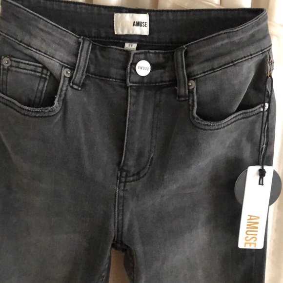 Amuse Society Distressed Jeans - Picture 2 of 8